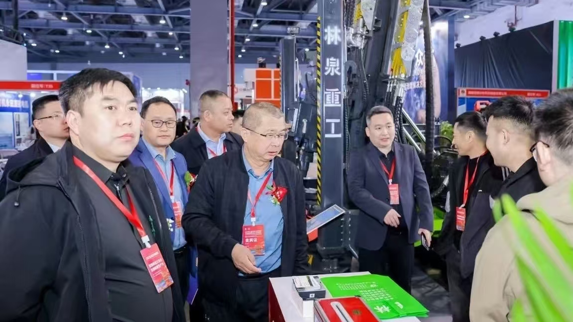 中国（江西）工程机械展览会将以 “专业化、市场化、精准化” 为办展理念，打造中部地区工程机械行业年度盛会